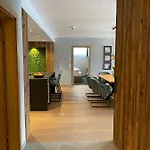 Panorama Moesern דירה