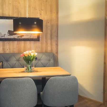 Panorama Moesern Apartment *