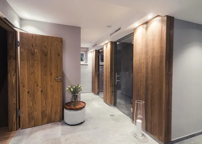 Panorama Moesern Apartament *