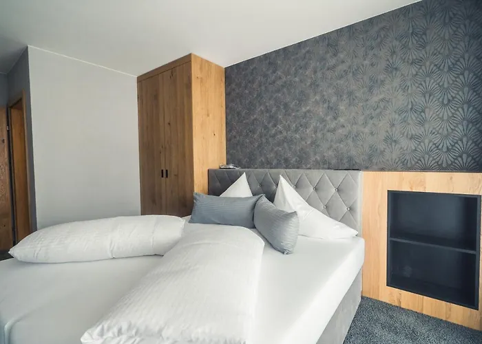 Panorama Moesern * Seefeld w Tirolu