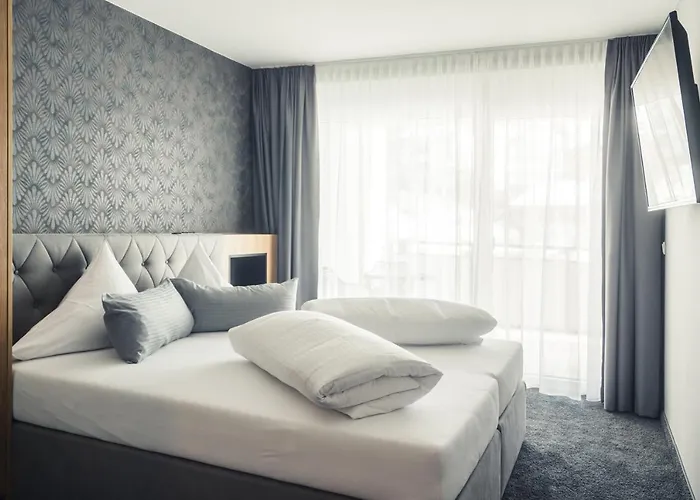 Panorama Moesern * Seefeld w Tirolu