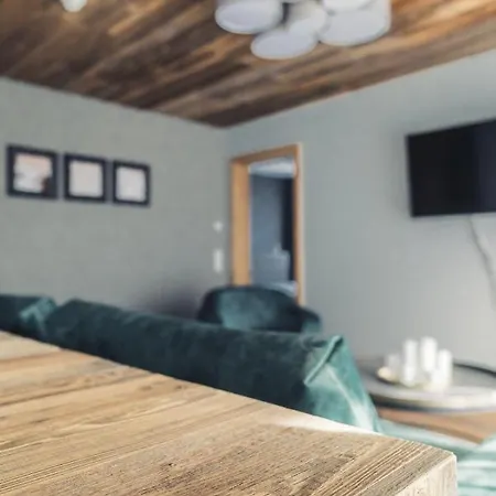 Apartament Panorama Moesern Seefeld w Tirolu